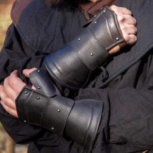 Gauntlets 1 Paar Brueniert