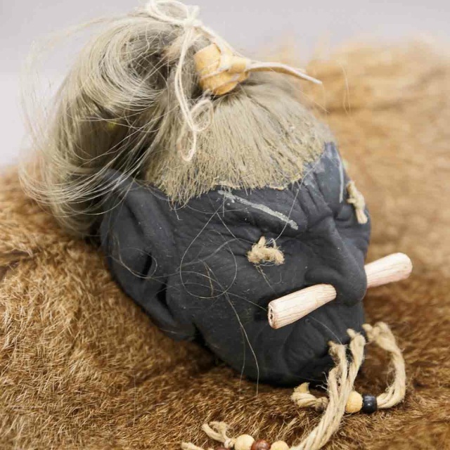 Schrumpfkopf Dunkelelfen