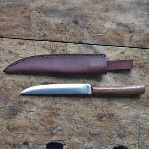 Messer mit Holzgriff