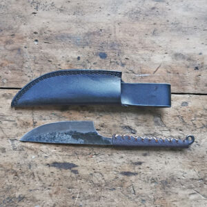 kleines geschmiedetes Gebrauchsmesser