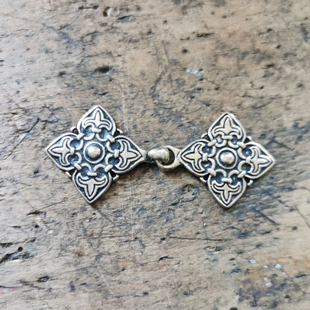 Kaftan Schliesse Gross