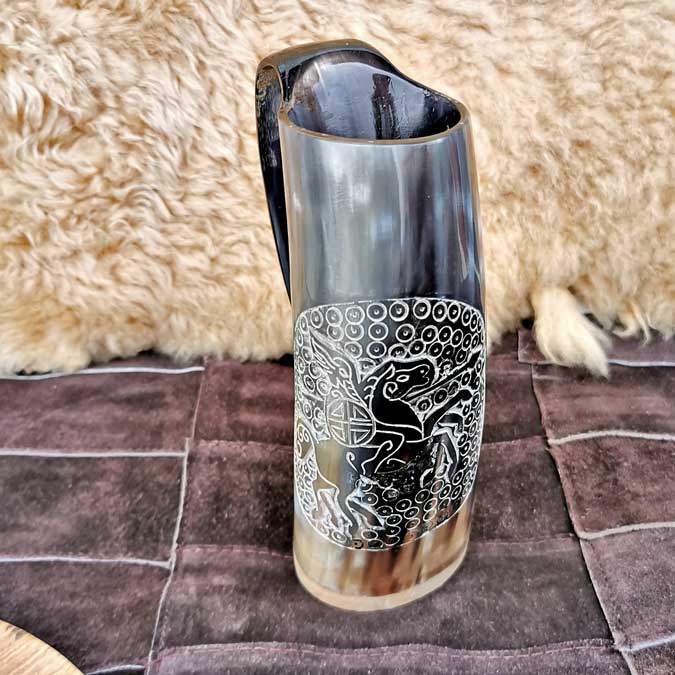 Horn Becher Odin auf Sleipnir